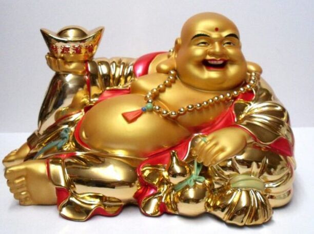 God Hotei is an effective amulet for wealth, luck and luck