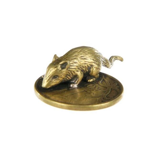 Purse mouse amulet with a coin for good luck in money matters